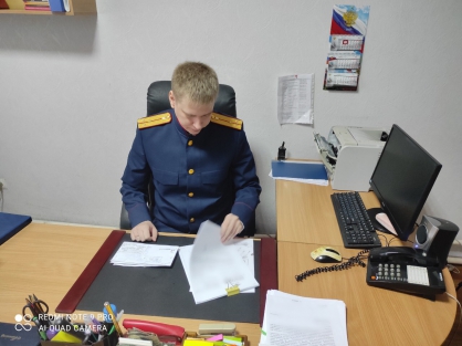 В Курском округе бывший глава Мирненского сельского совета подозревается в превышении должностных полномочий